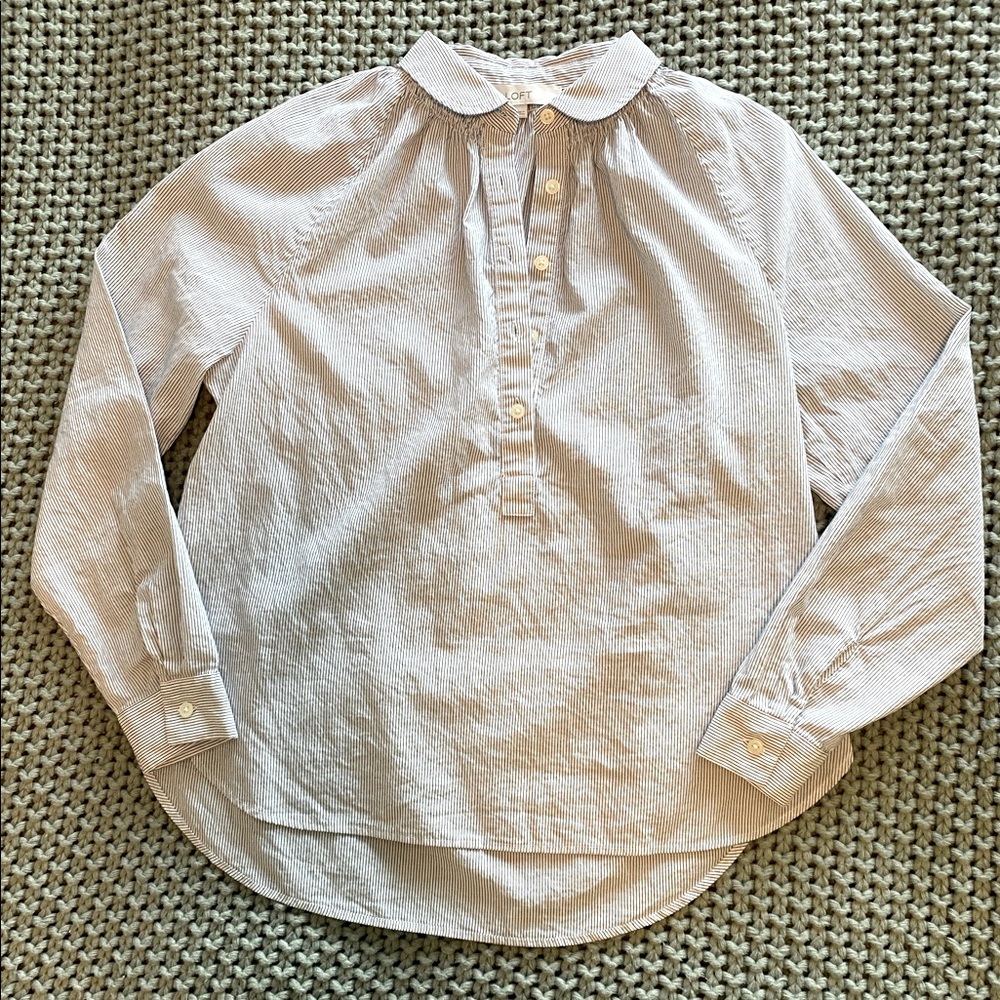 Loft Botton Up Pinstripe Shirt Blouse Size Small